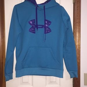 Under armory sweatshirt